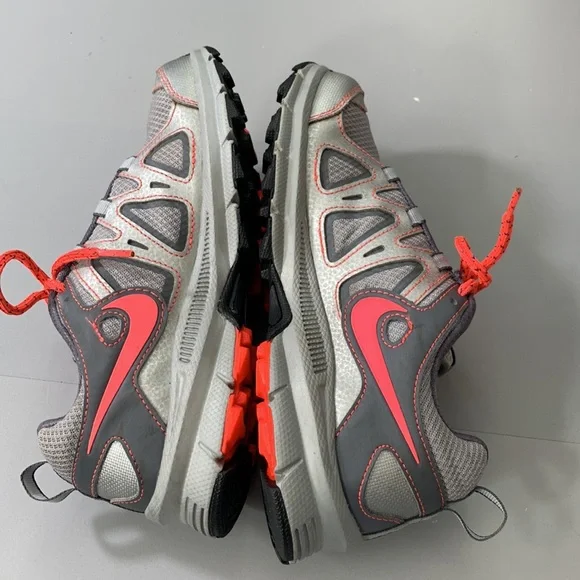 Nike Alvord pink /gray hike sneakers size 7 - Picture 5 of 9